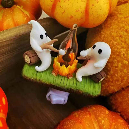 Flackernde Nachtlampe im Geister-Lagerfeuer Design