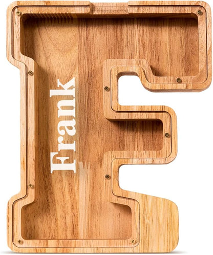 Handgefertigte Holz-Spardose in Buchstabenform (personalisierbar)