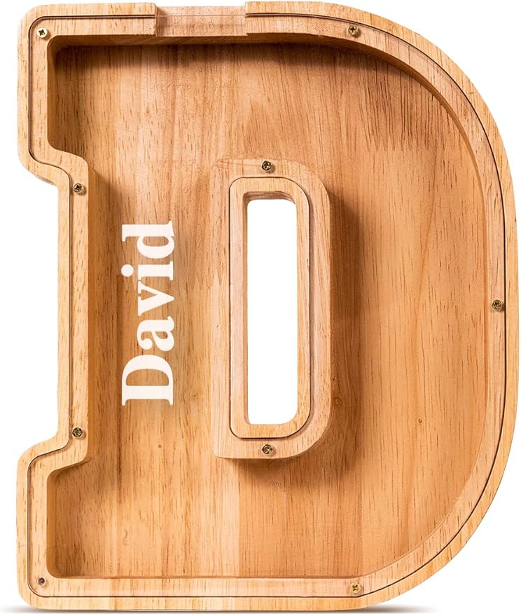 Handgefertigte Holz-Spardose in Buchstabenform (personalisierbar)