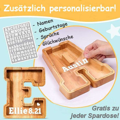Handgefertigte Holz-Spardose in Buchstabenform (personalisierbar)