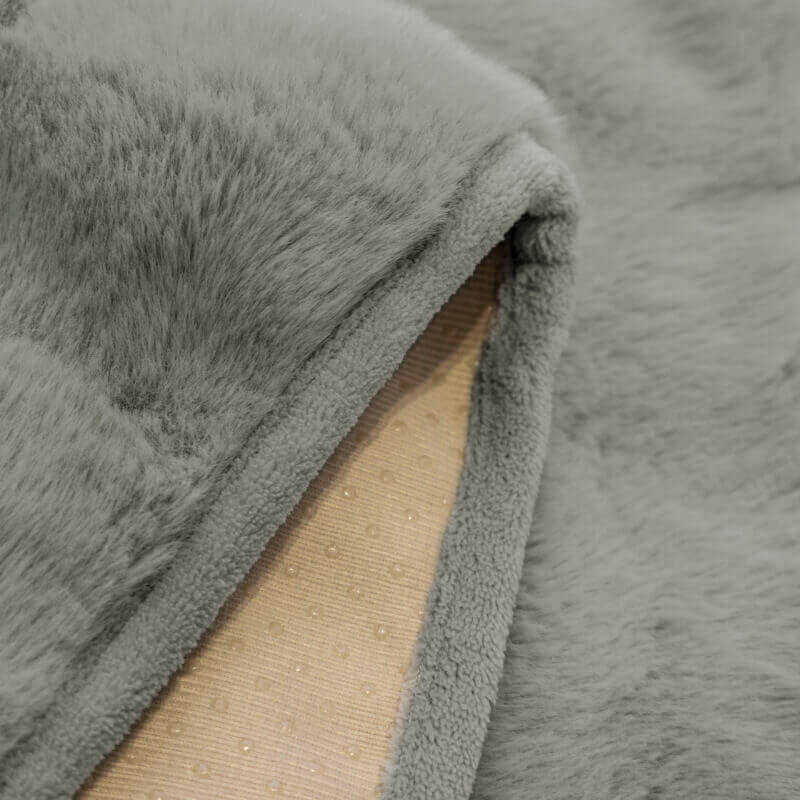 Anti-Kratz Polstermöbel Schutz im Plüsch-Design